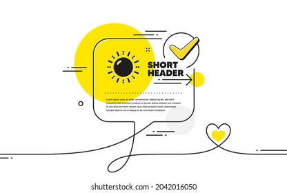 Icono de energía solar. Burbuja de chat de marca de línea continua. Señal solar. Símbolo de poder ecológico. Icono de energía solar en comentario de chat. Habla con un cartel cardíaco. Vector