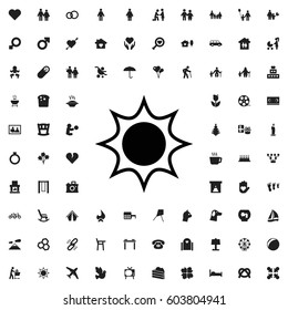 Sun icon illustration isolated vector sign symbol. family icons vector set.
