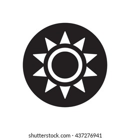Sun  icon,  isolated. Flat  design.