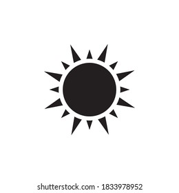 Icono de sol aislado en fondo blanco