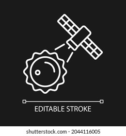 Sun observation process white linear icon for dark theme. Heliophysics science investigation. Thin line customizable illustration. Isolated vector contour symbol for night mode. Editable stroke