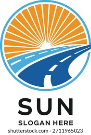 Logotipo de Sun Road: diseño circular con sol radiante y carretera azul curva