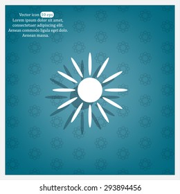Sun Vector Icon