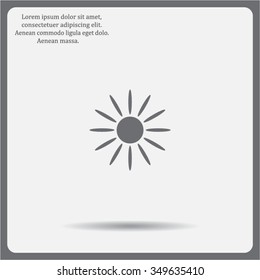 Sun Vector Icon