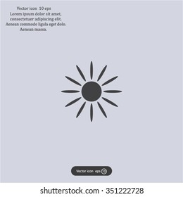 Sun Vector Icon