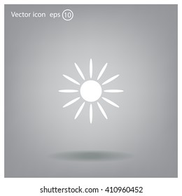 Sun Vector Icon