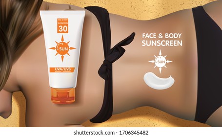 Flasche-Lotion-Creme. schöne Frau zurück mit schwarzem Bikini auf Sandstrand