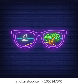 Sunglasses With Palm Trees And Ship Reflection Neon Sign. Tourism, Vacation, Travel, Summer Design. Night Bright Neon Sign, Colorful Billboard, Light Banner. Vector Illustration In Neon Style.