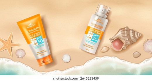 Las botellas de protector solar en naranja brillante y blanco con clasificación SPF se colocan en la playa de arena. Cerca de conchas marinas y estrellas de mar con suaves olas del océano cerca. Perfecto para temas de cuidado de la piel de verano.