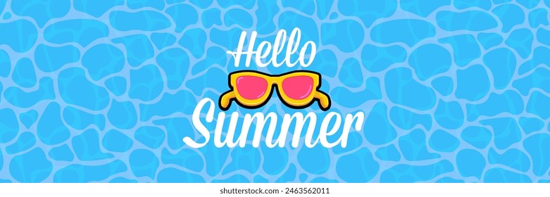 Anuncio de Vector de verano Super Hello con texto y gafas de sol amarillas retro aisladas sobre fondo oceánico azul. Hola Plantilla de diseño de póster de verano con gafas de sol de dibujos animados, playa, piscina de agua, ambiente de verano