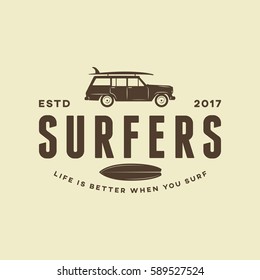 surfing logo. vintage outdoor activity emblem. vector illustration