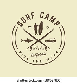 surfing logo. vintage outdoor activity emblem. vector illustration