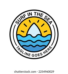 Logotipo de ola de surf Summer Ocean Vintage Emblem Diseño de placa Icono Símbolo