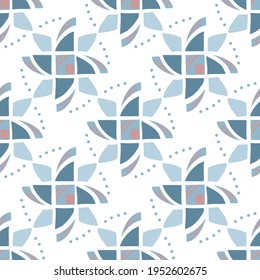 Süßes, geometrisches Muster einer Windmühle in Form eines nahtlosen Musters in hellblauen und rosafarbenen Tönen auf weißem Hintergrund in einer durchgehenden symmetrischen Anordnung