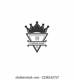 vector de logotipo de espada y corona en fondo negro y blanco