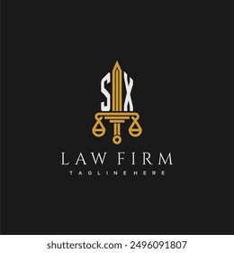 Monograma inicial de SX para el logotipo del bufete de abogados con espada y escala