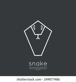 The symbol of the snake. vector logo design template. 