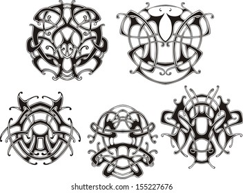 Symmetrical knot patterns. Set of black and white vector illustrations.