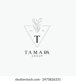 Logo de la letra T con un concepto floral creativo para el Vector premium de los bienes raíces de la belleza del negocio de la compañía