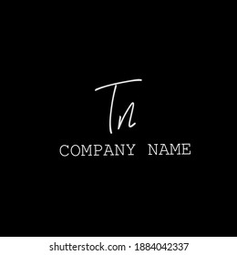 T n Tn letra inicial manuscrita y logotipo de firma