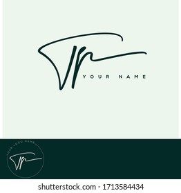 T P TP Escritura a mano inicial y logotipo de firma.	