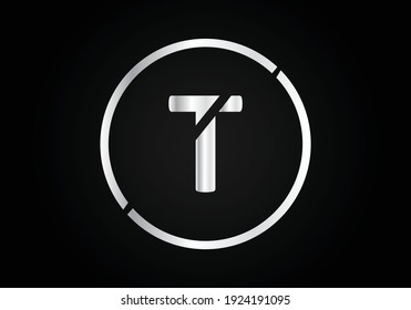 Diseño de Logotipo de Letra T plata con Swoosh Círculo y Textura de metal plateado.