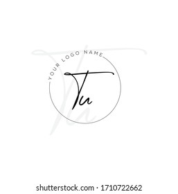 T U TU Initial letter handwriting and signature logo.	