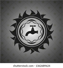 tap icon inside black badge