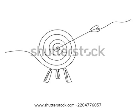 Target with arrow continuous line drawing. Hand drawn linear goal circle. Business strategy concept. Vector illustration isolated on white.