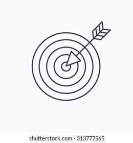 Target with arrow icon. Dart aim sign. Linear outline icon on white background. Vector