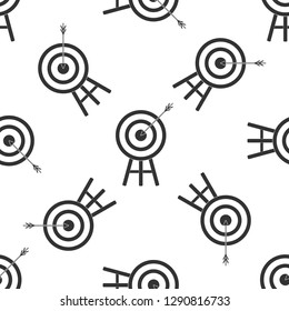 Target with arrow icon seamless pattern on white background. Dart board sign. Archery board icon. Dartboard sign. Business goal concept. Flat design. Vector Illustration