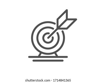 Target goal line icon. Success arrow sign. Business aim symbol. Quality design element. Editable stroke. Linear style target goal icon. Vector