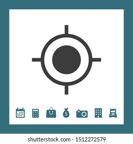 Target outline icon illustration isolated vector sign symbol