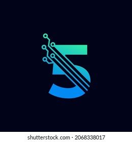 Logo del Tech Número 5. Plantilla de logotipo vectorial futurista con color gradiente verde y azul. Forma geométrica. Usable para Logos de Negocios y Tecnología.