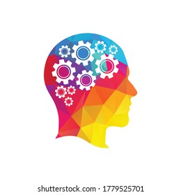 Logo-Design des Technologieführers Digitales menschliches Gehirn Form mit Zahnräder Idee Konzept Innovation Genie.