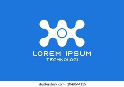 Logotipo de tecnología Ideas Icónicas simples y modernas