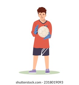 Un adolescente futbolista arquero de un camisa roja atrapó una pelota de fútbol. El atleta infantil juega al fútbol, se para en la puerta. Ilustración vectorial de dibujos animados en estilo plano aislado.