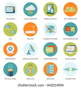 Conexão de rede de telecomunicações e ícones de comunicação móvel definidos em círculos coloridos isolados com ilustração vetorial plana anotação