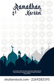 Vorlagenflyer islamic ramadan kareem mit Illustration Moschee blauer Farbe und Freiraum Flyer