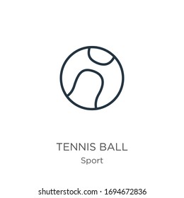Icono de bola de tenis. Icono de contorno lineal delgado de la pelota de tenis aislado en fondo blanco de la colección deportiva. Signo vectorial de línea, símbolo para web y móvil