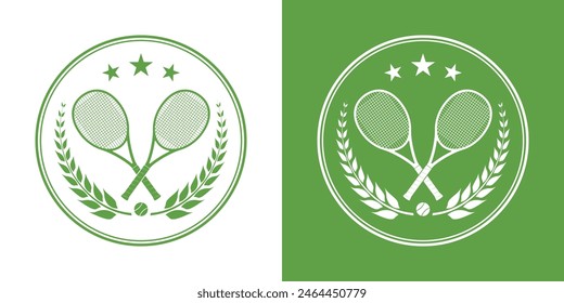 Logo, icono o placa del club de tenis con raquetas cruzadas y pelota de tenis. Diseño de símbolo deportivo. Ilustración vectorial.