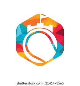 Diseño del logo vectorial del fuerte de tenis. Diseño de iconos de tenis en el castillo.	