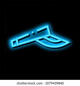 Tennis Sport Hat neon light sign vector. Glowing bright icon Tennis Sport Hat sign. transparent symbol illustration