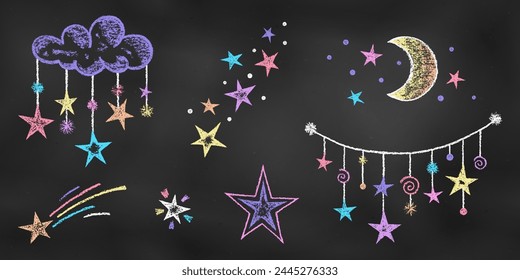 Esbozo de tiza textural dibujado. Conjunto de coloridos Elementos de diseño Decoraciones de cielo nocturno aislados en pizarra negra. Kit de Dibujos de Crayón de Estrellas, Nube, Luna, Colgante sobre Fondo de Pizarra.