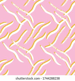 Trazo de pincel de textura, rayas diagonales cruzadas de largo desorden, patrón de vector superficial. Fondo rosa pastel.