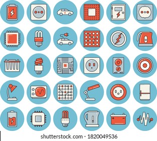 Juego de iconos de color azul claro - enchufes vectores planos, lámpara de ahorro de energía, caja de interruptores, hervidor eléctrico, cocina de inducción, nevera, batería, acumulador, enchufe, coches, motherboard, lectura, fector, cpu