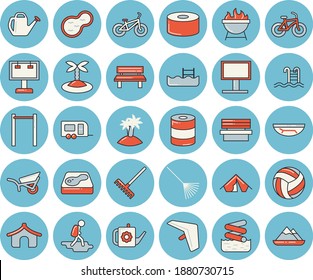 Juego de íconos de tono azul delgado - barbacoa vectorial plano, comida enlatada, rastrillo, bote de agua, carretilla de jardín, banco, estanque, piscina, cartelera, voleibol, bicicleta, barras paralelas, remolque, caminata, carpa