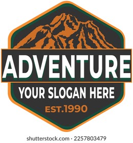 Dieses Illustrationsdesign eignet sich für Abenteuer, Natur, Wandern, Berglogo