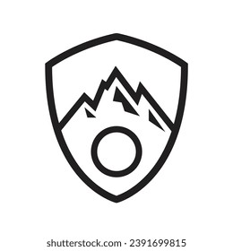 Este es un logo con el concepto de montañas y naturaleza en un escudo simple