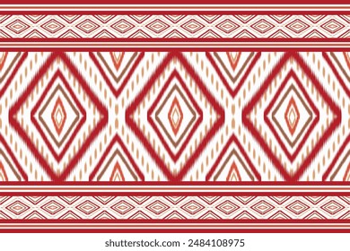 Dieses Stockfoto verfügt über ein nahtloses geometrisches Ikat-Muster in Rot- und Beigetönen. Das aufwändige Tribal-Design präsentiert sich mit sich wiederholenden Diamant-Formen, die sich perfekt für den Einsatz in Textilien und Hintergründen eignen
